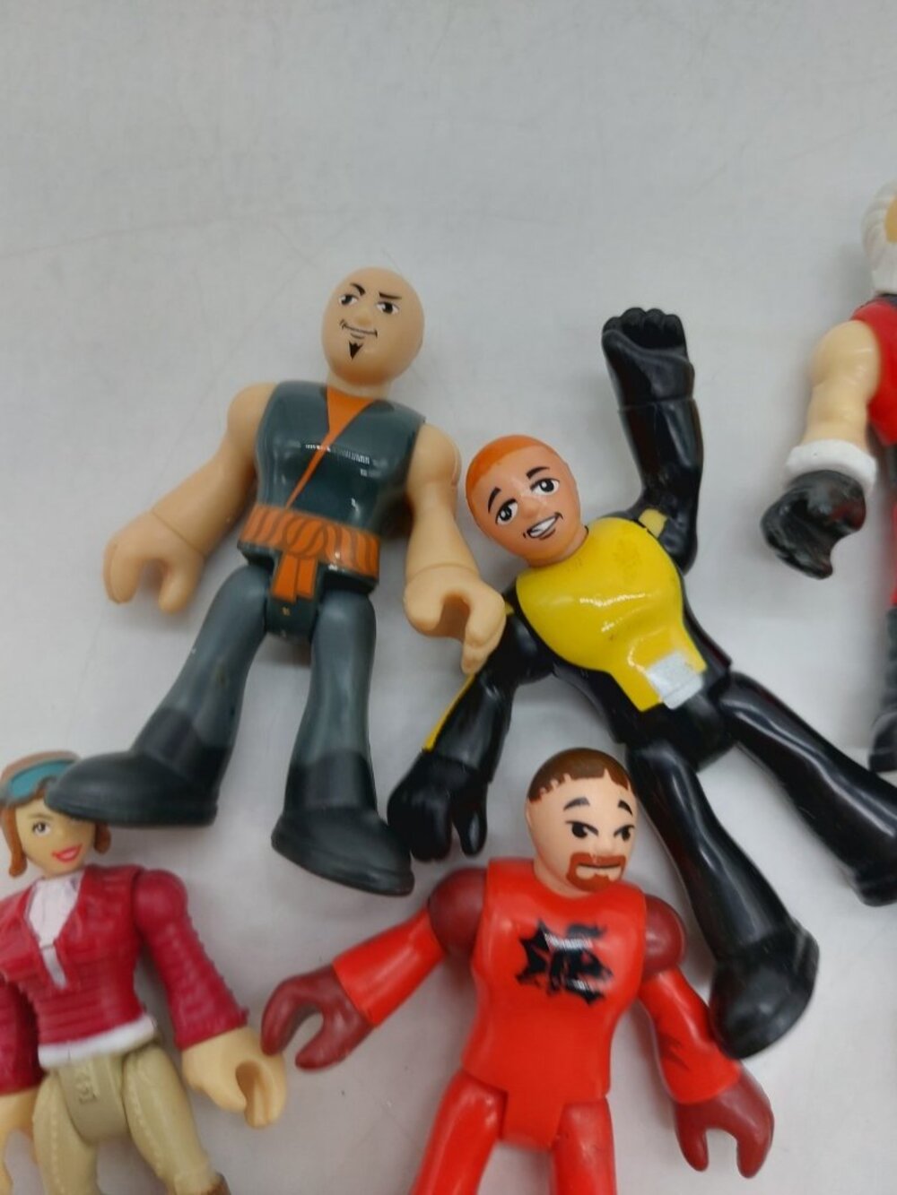 Fisher Price Imaginext Lot Of 8 Men & Women Various Years - Picture 5 of 8